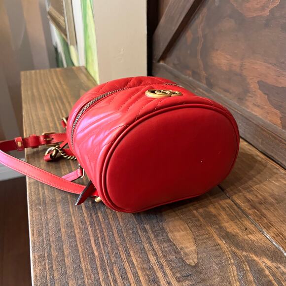 GUCCI Marmont Mini Red Matelassé Leather Top Handle Backpack - Picture 5 of 9